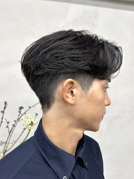 ニコ トウキョウ ヨコハマ(nico) メンズセンターパートウルフセンターパートニュアンスパーマ襟足