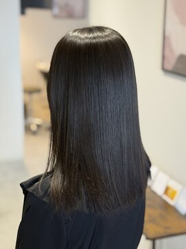 イブー(hibou) 艶髪縮毛矯正