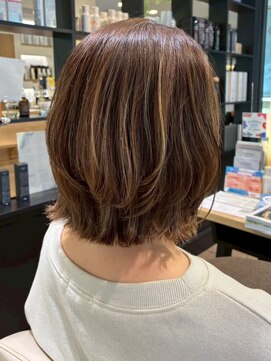 ジュイール(jouir) 三鷹ショートボブくびれショートイルミナカラー顔周りレイヤー