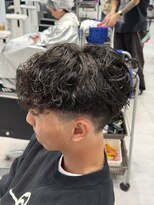 オーシャントーキョー 仙台(OCEAN TOKYO)&nbsp;波巻きツイストスパイラルツーブロック刈り上げメンズパーマ