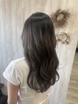 ムーナ(Muwna) ロングスタイル
