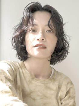 アンティ(ANTI)の写真/『美容師が思うパーマをかけてみたいサロン“ANTI ”』低ダメージで手触り軽やかな外国人風パーマが叶う