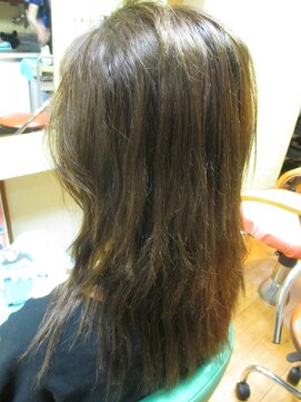 ヨシユキコンディショニング ダメージレスな縮毛矯正「強いくせ毛～ダメージ毛まで対応」98