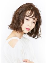 ピークアブー アヴェダ アトレ恵比寿(PEEK-A-BOO AVEDA) 斜めバングのワンレンアレンジ 須賀 真之介