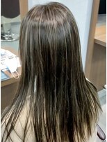 ノラ ウメダ(NORA UMEDA)&nbsp;【NORA UMEDA 高木】3Dコントラストハイライトカラーグレージュ