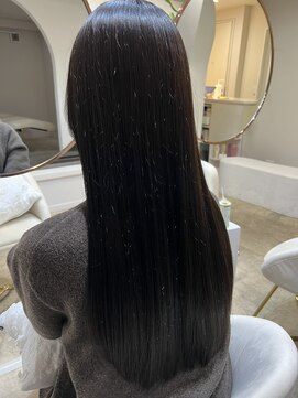 レア 表参道(L'ea) 黒髪クラゲヘアーオリーブグレー小顔ココアベージュ