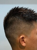 クローバー(CLOVER)&nbsp;心斎橋　小林広明　ショート　ベリーショート
