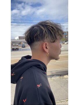 グローバルヘアー バランス(global hair BALANCE) フェード×ハイライト