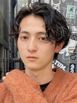 ロイ 南青山 表参道(ROI) 波巻きパーマツイストスパイラル韓国センターパート