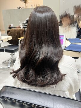 ソヨン 栄2号店(SOYON) 黒髪/グレーベージュ/レイヤーロング/前髪パーマ/髪質改善