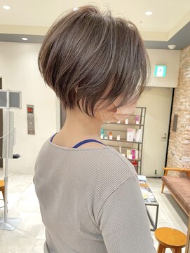 バンプ ギンザ(BUMP GINZA) 前下がりショートボブ×ハイライト×透明感カラー【NAYUMI】★