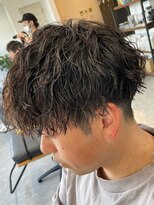 フゥ 宇都宮(FeU) 波巻きパーマメンズパーマメンズヘアツーブロックツイストパーマ