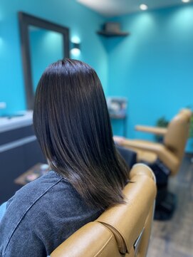 アウトキャスト(Outkast) セミロング