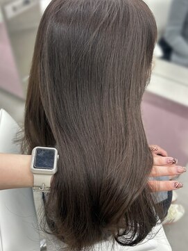 エヌアイ オモテサンドウ(ni omotesando) ☆新メニューオージュアカラー 透明感グレージュ☆