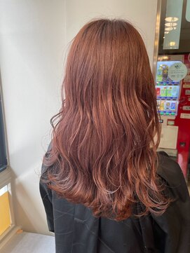 パーミル ルモ クマモト(permille ‰ LUMO Kumamoto) レッドブラウン×セミロング