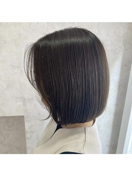 ボブ/丸みボブ/ブラウンカラー/イルミナカラー