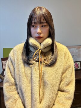 ヘアーアイストゥーレ(HAIR ICI TRE) ブリーチなしベージュ透明感カラー顔まわりレイヤー