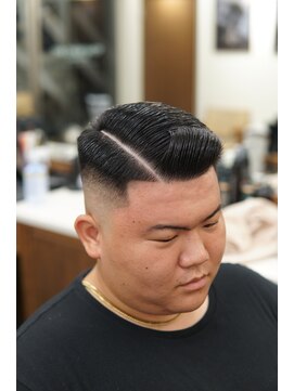 ザ チョップ ショップ ハラジュク(THE CHOP SHOP HARAJUKU) ハイスキンフェードサイドパート