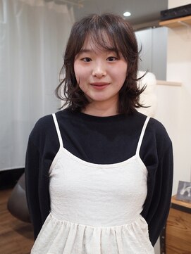 ムク(Muku) 伸ばしかけの方にもおすすめなレイヤースタイル