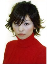 ムーン(MOON)&nbsp;ミディアムレイヤースタイル