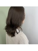 スモーキーベージュ