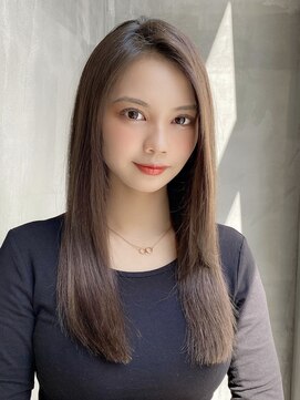 ローリー(Rowlly) ＊セミロング　ナチュラルスタイル  ＊