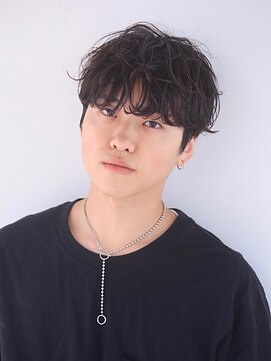 シスタ(SISTA) 【SiSTA】田中黒髪韓国マッシュツイストスパイラルコンマヘア