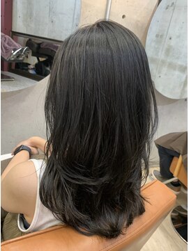 コージー(Kozy) ダークグレージュ/ハイレイヤー/大人女性のモテツヤ髪