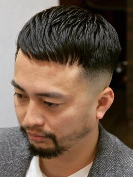 バーバースタイルズ 松江店(BARBER STYLES)の写真/【カット+眉＆産毛メンテ】 ヘアカットに加えて、眉・産毛を整え清潔感のある好印象なスタイルを叶えます。