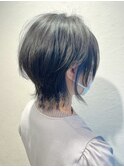 フワッとくびれるボブウルフ 透明感カラー インナーカラー