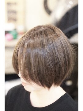 ルーチェ(Lu-ce) 伸ばしかけショート