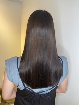 ジーナ 銀座中央通り(Zina) 【zina銀座中央通り】髪質改善ストレート