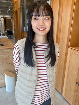 リコ(liko) 顔周りレイヤースタイル