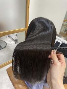 ココノサロン ハナレ(cocono salon HANARE) 小顔にみせる美髪矯正(縮毛矯正)  ダークアッシュ