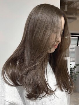 エル バイ アンキシム(elu by AHNKISM) ミディアムロングレイヤーカットブリーチなしダブルカラー心斎橋