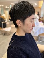 フリップビーアヴェダ(FLIP B AVEDA) 本八幡×千葉美容院×黒髪×ベリーショート