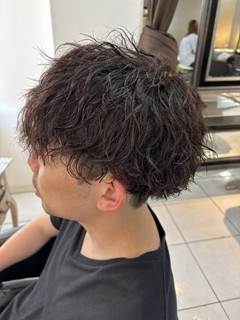 アイズ 海老名(AIZU) ツイストスパイラルパーマ　縦落ちツイスト　縦落ちスパイラル