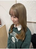 イノセントベージュ