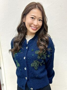 セルカ 新宿(CERCA) 透明感ベージュ