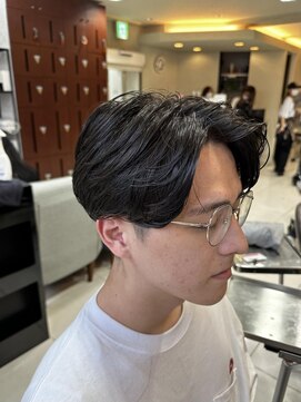 プライズ 池袋店(prize) センターパートニュアンスパーマワンカールパーマツーブロック