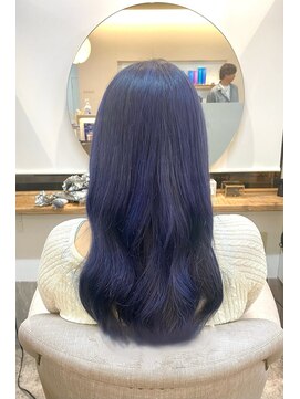 シアエミュー 新越谷店(SHEER emu) ネイビーカラー