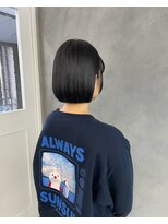 ボルジェ(Bolge) 小顔に見えるボブダークブルー