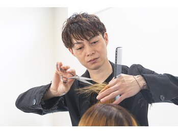 ヘアーデザインスペース リプル(hair design space Ripple)の写真/理容と美容、二つの技術を一人の手で。カウンセリングから仕上げまで責任を持って担当します。