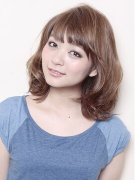 アンダートゥリー(_TREE) ミディアム[担当　AKs　遠藤]