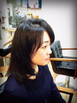 ヘアーアンドネイルサロンブルー(hair & nail salon BLUE) 大人世代のセミディ☆