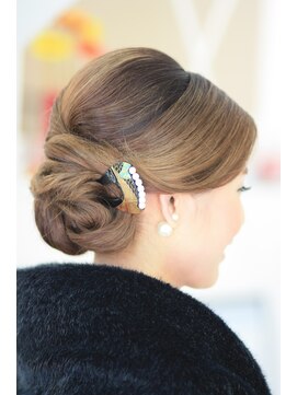 アールザビビット(R The Bibitto) ミセス　上品なネープシニオン