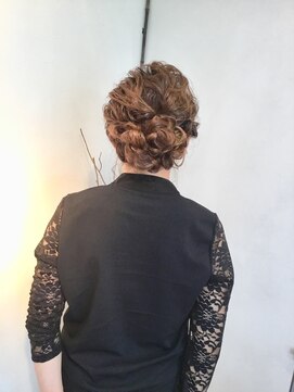 ヘアーデザイン アブー(hair design A BOO) ルーズアップ