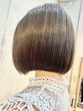 エストリア 栄店(ESTREA) シンプルなボブ