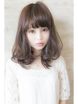 ワイズ ビー 尾張旭店(Y's BEE) ミディアムレイヤー