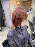ピンクベージュウルフ